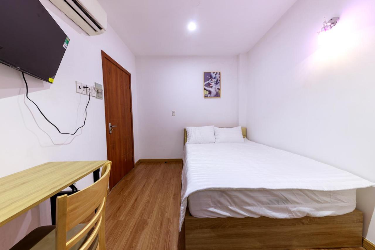 Venus Hotel & Massage - Bui Vien Walking Street Hô Chi Minh-Ville Extérieur photo