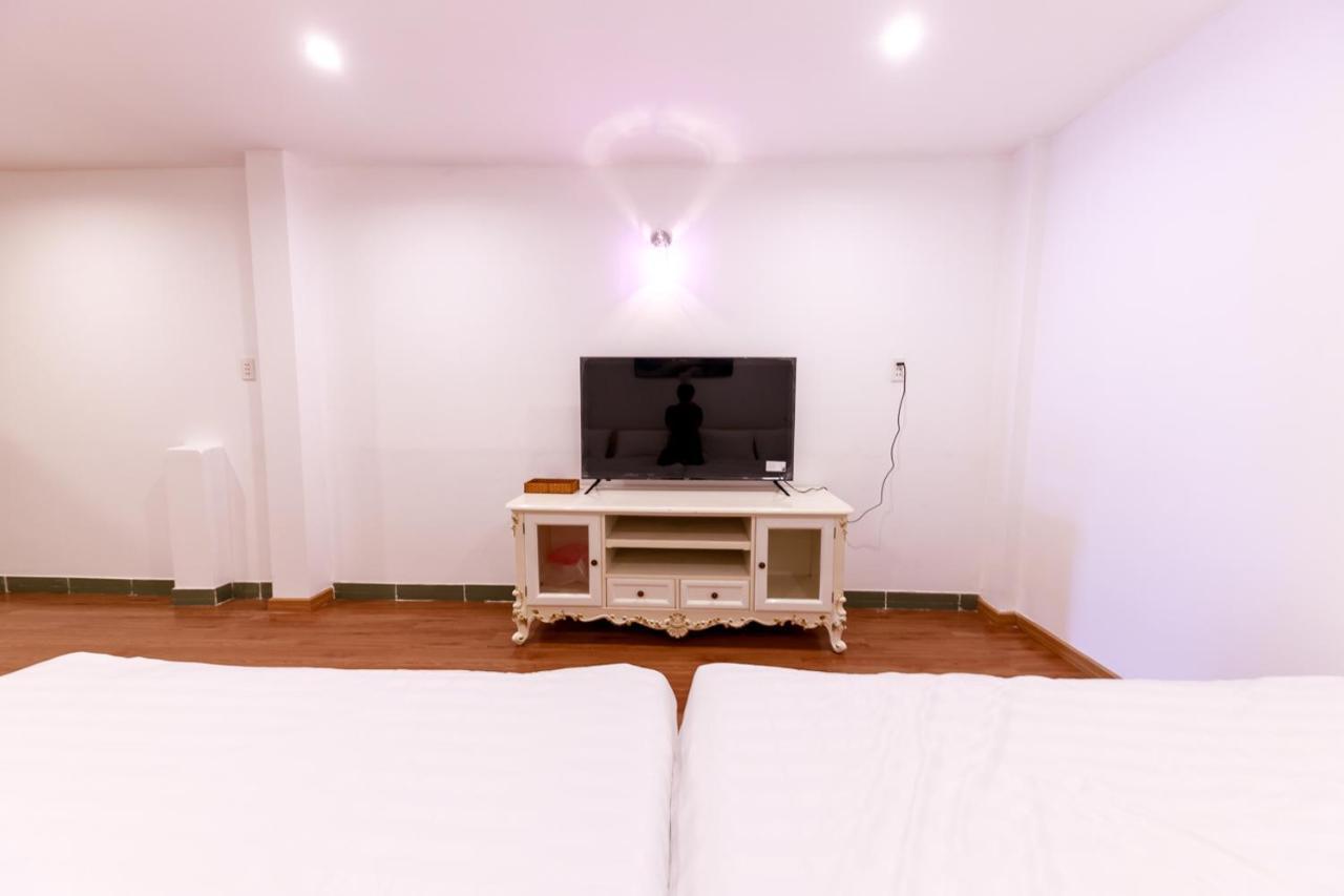 Venus Hotel & Massage - Bui Vien Walking Street Hô Chi Minh-Ville Extérieur photo